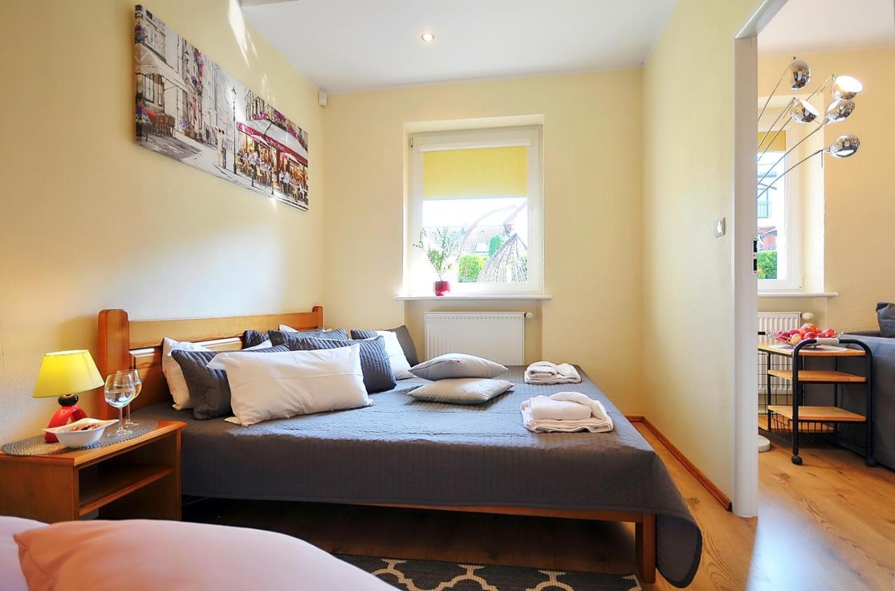 Apartment Plaza *